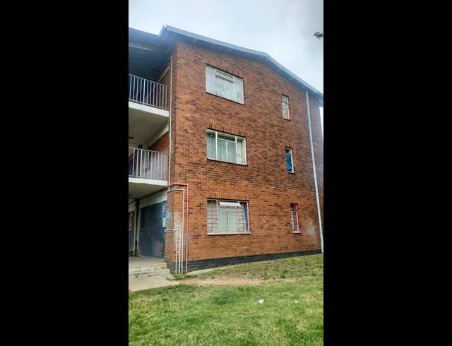 2 BEDROOM APARTMENT FOR SALE IN BELLAVISTA ESTATES